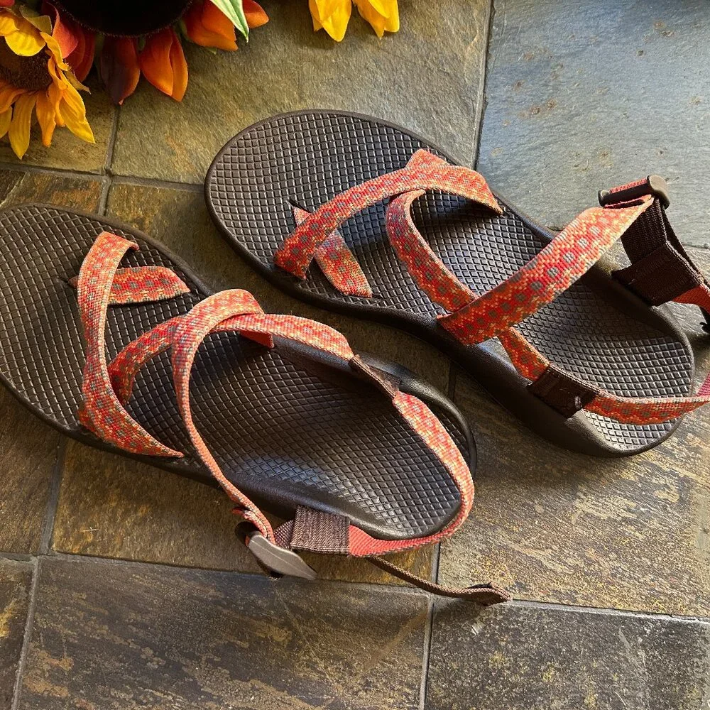 Chaco Women’s Z2 Yampa Aztec Print Hiking Sport Sandal